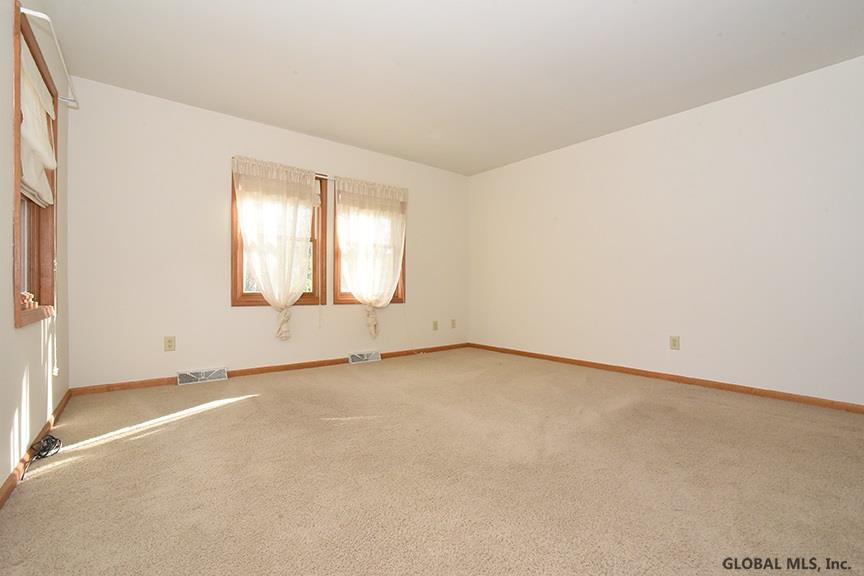 6 Inlander Road Saratoga Springs, NY 12866 - Photo 22 of 23 Photo 22