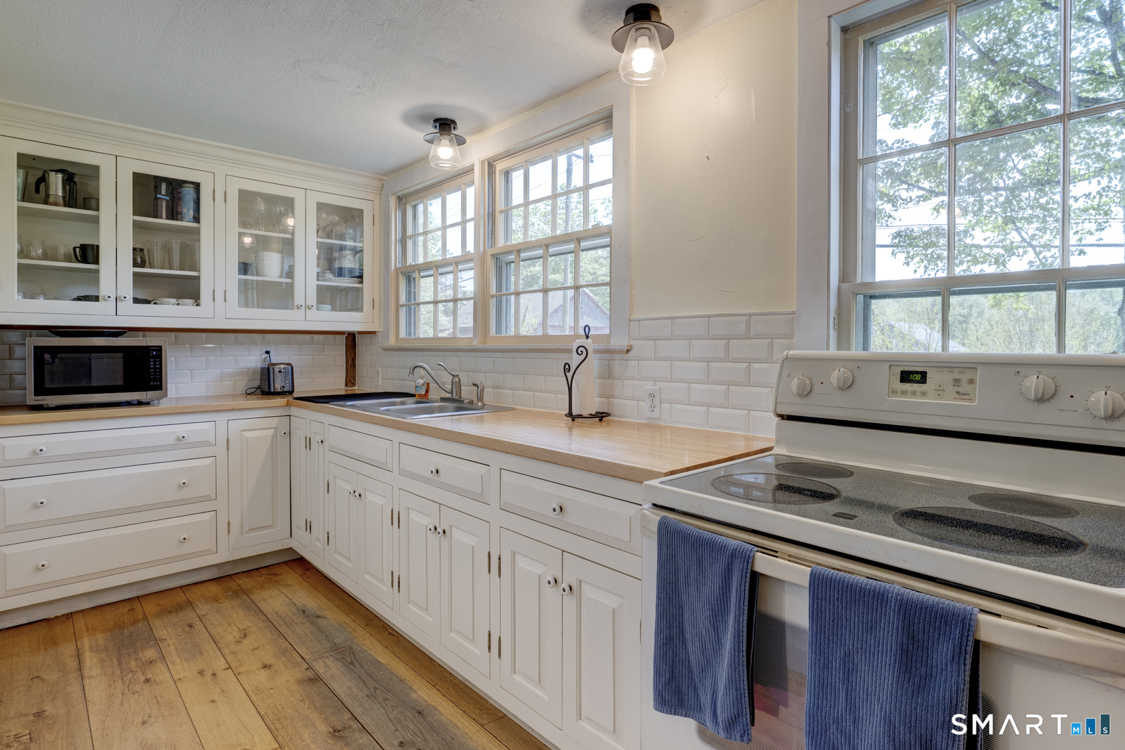 58 Tower Hill Road Chaplin, CT 06235 - Photo 4 of 39