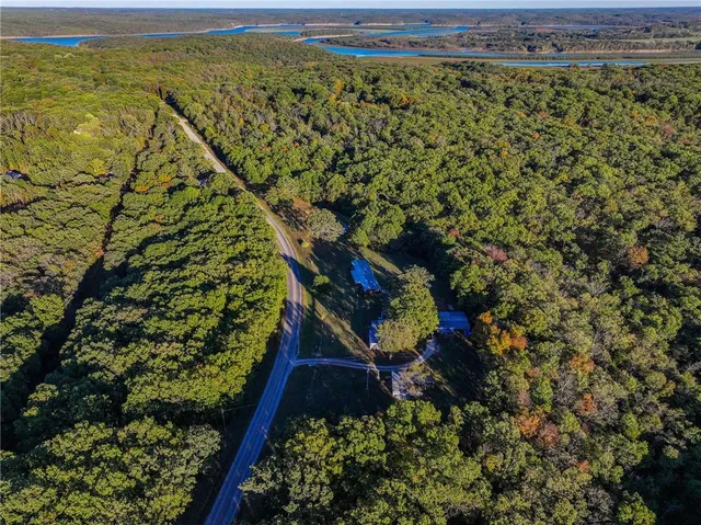 $169,900 | 7580 Northeast Cc Highway, Osceola, MO 64776