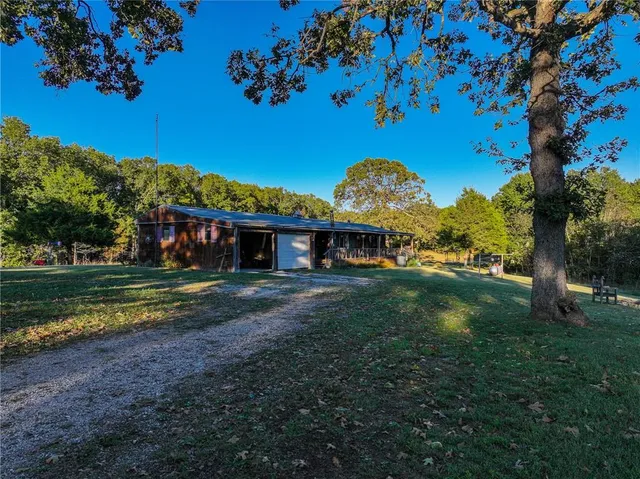 $169,900 | 7580 Northeast Cc Highway, Osceola, MO 64776