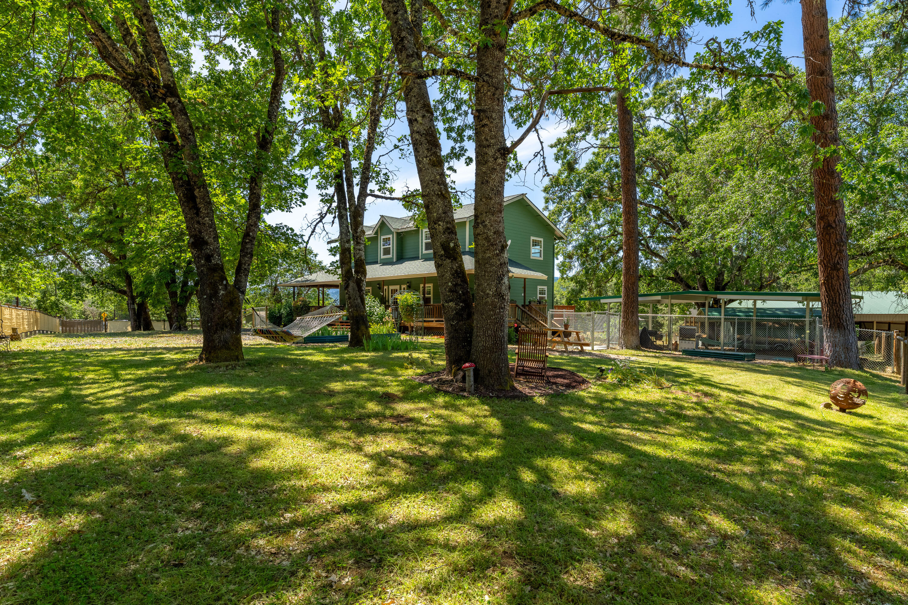 5900 Hugo Road Grants Pass, OR 97526 - Photo 36 of 41 Front Trees