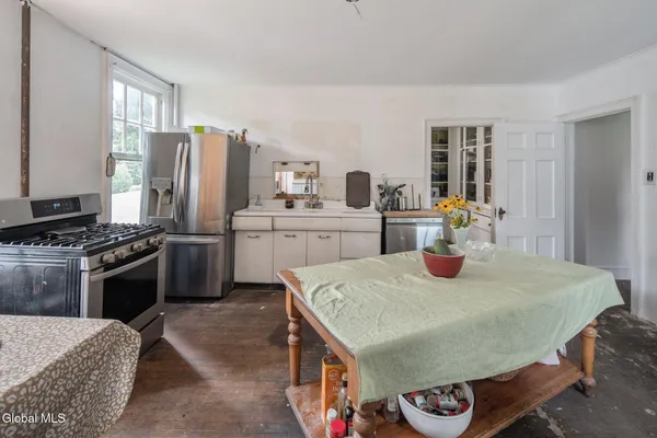 $425,000 | 79 West High Street, Ballston Spa, NY 12020