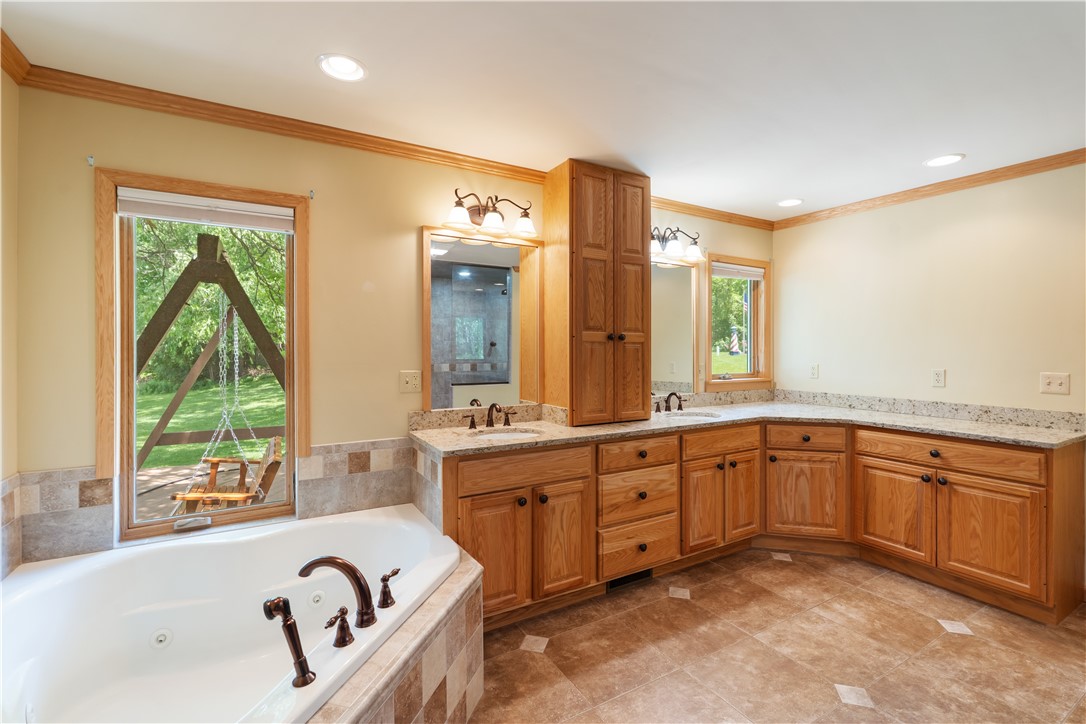 5223 East Lake Road Livonia, NY 14487 - Photo 6 of 49
