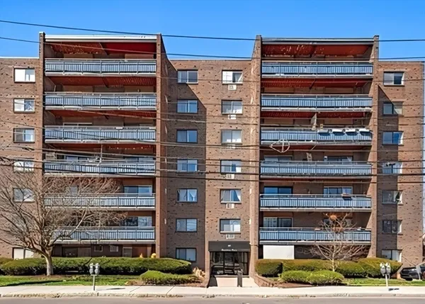 $2,800 | 32 Whites Avenue, Unit D33, Watertown, MA 02472