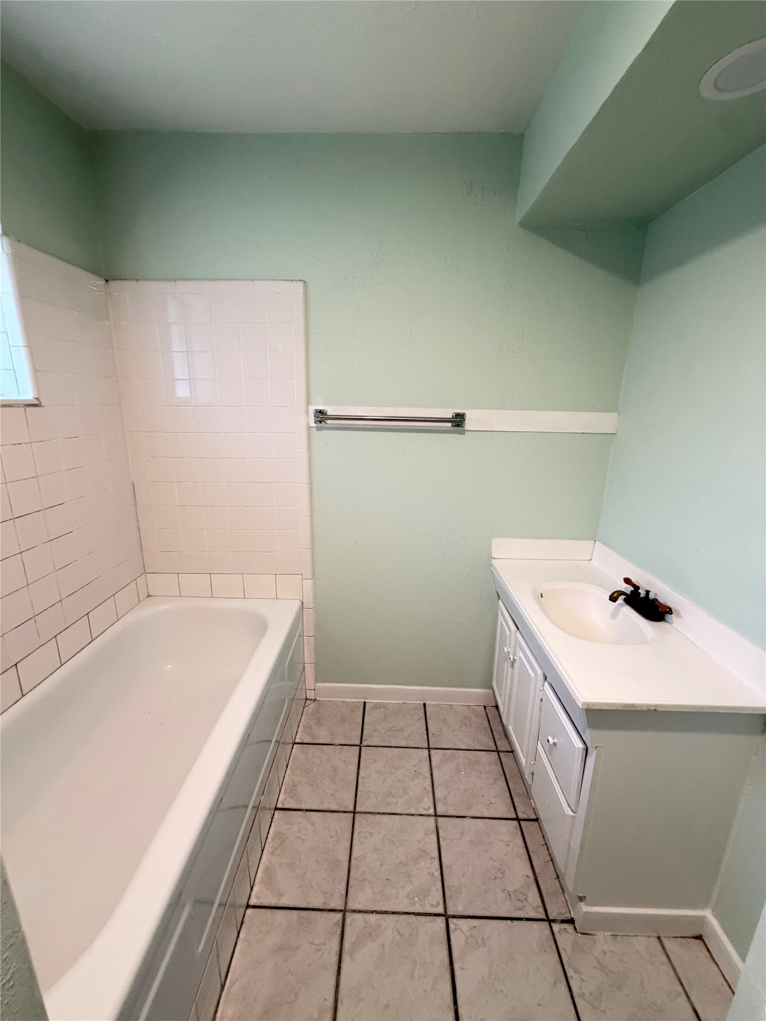 4527 Fitzwater Drive Spring, TX 77373 - Photo 8 of 14
