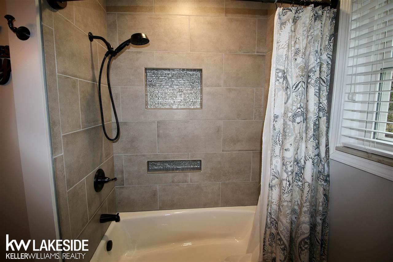 13189 Tibbets Road Memphis, MI 48041 - Photo 15 of 32