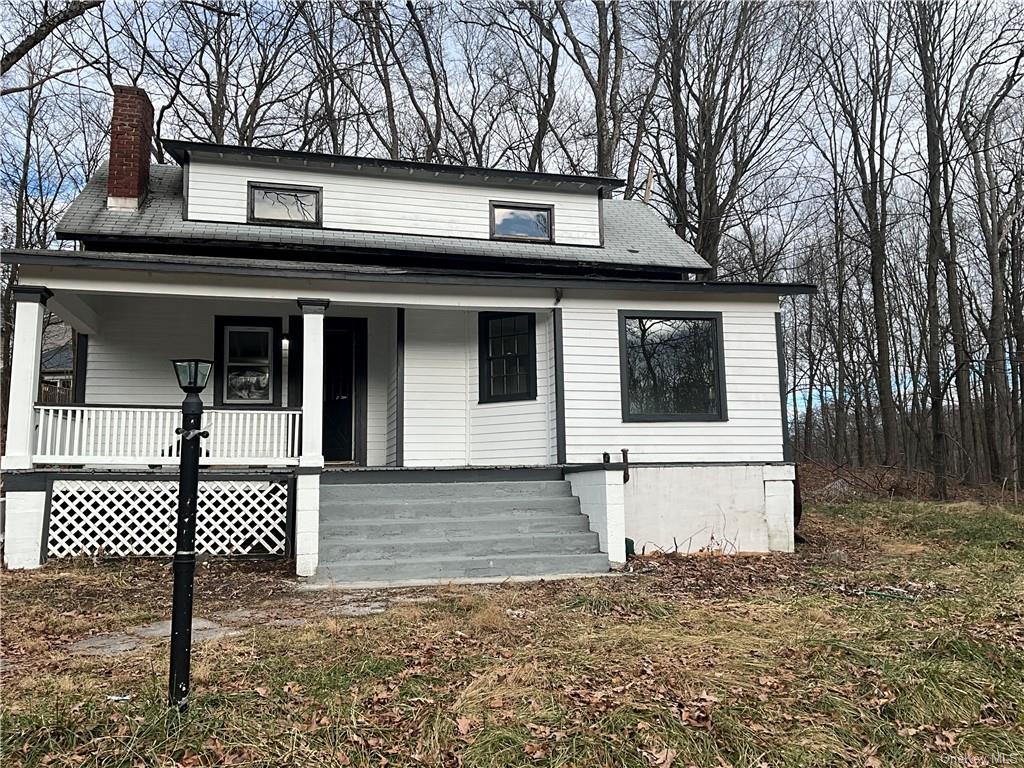 1 Round Hill Rd Unit 2  