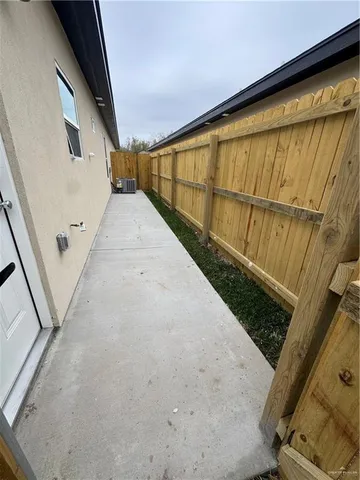 $1,400 | 2605 West Bliss Street, Unit 1, Edinburg, TX 78539