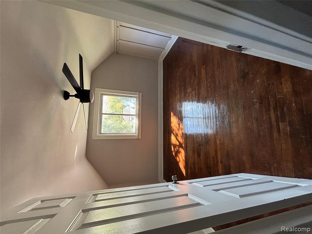 2051 Lavelle Road Flint, MI 48504 - Photo 26 of 29 Gallery Image 26