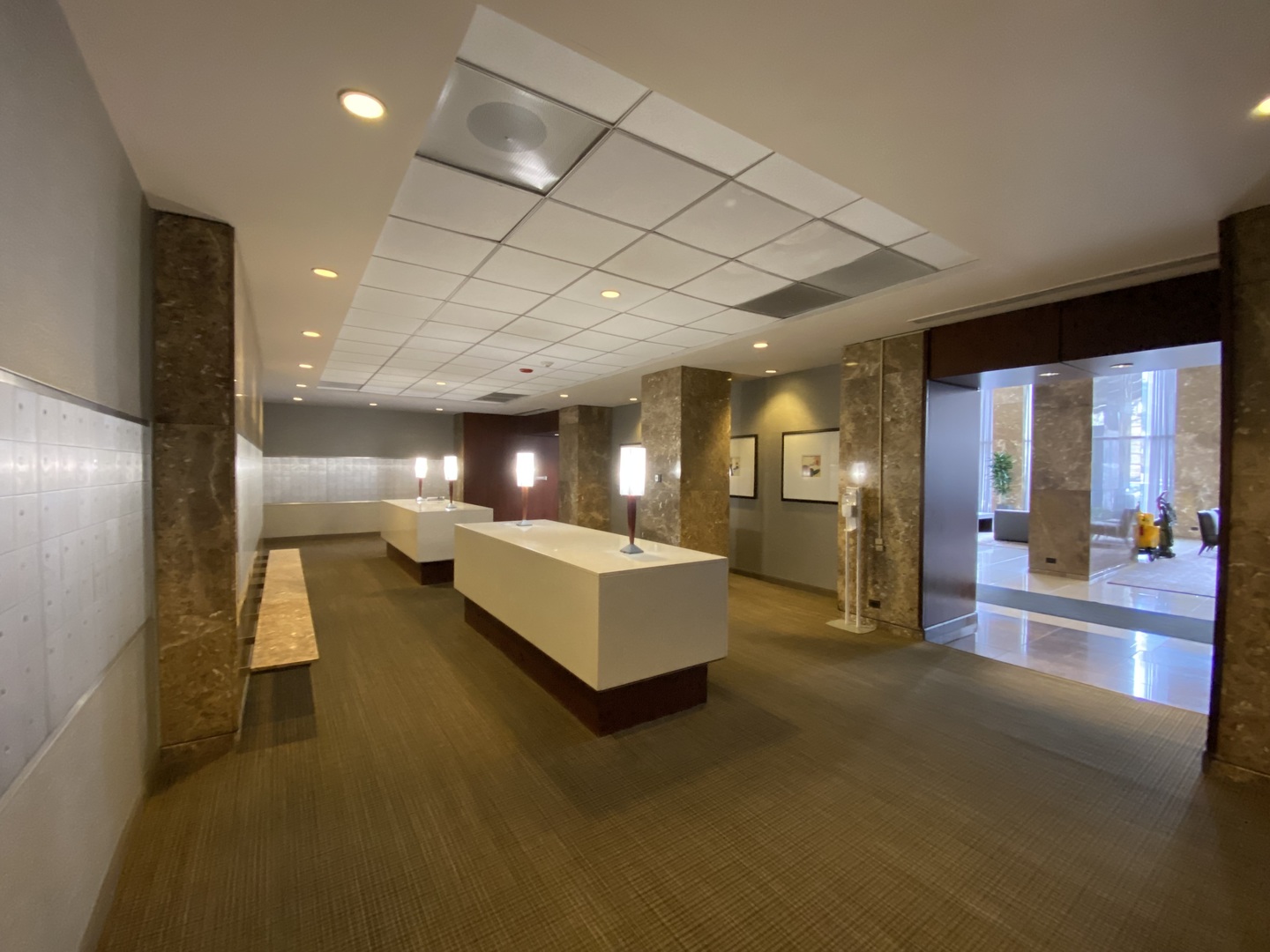 655 West Irving Park Road, Unit 2010 Chicago, IL 60613 - Photo 11 of 80