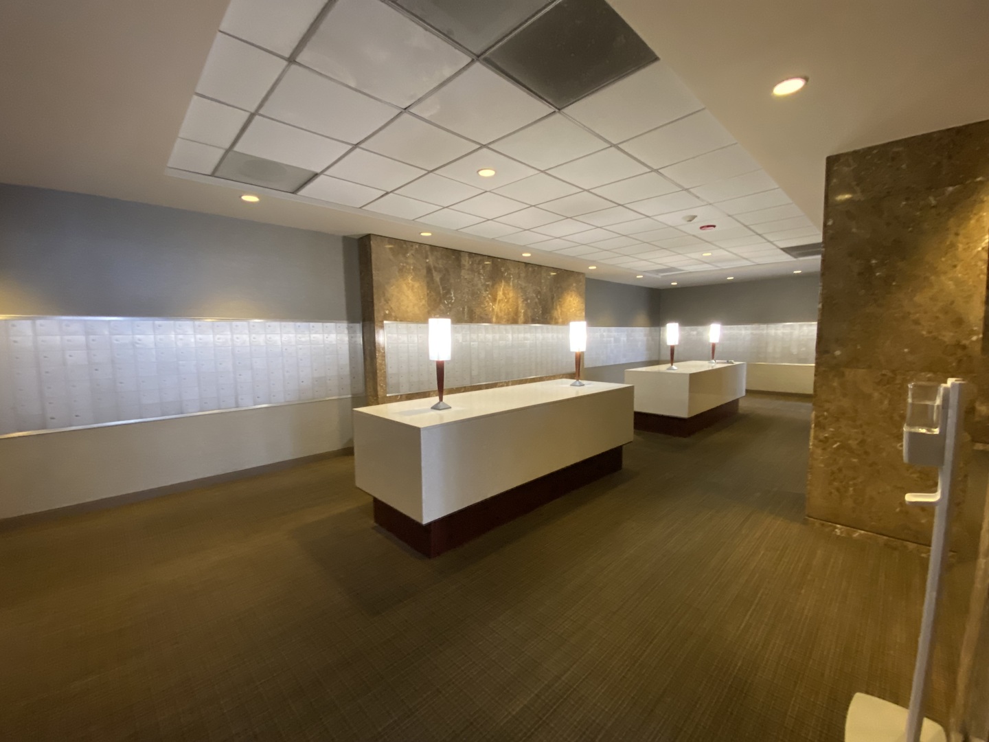 655 West Irving Park Road, Unit 2010 Chicago, IL 60613 - Photo 12 of 80