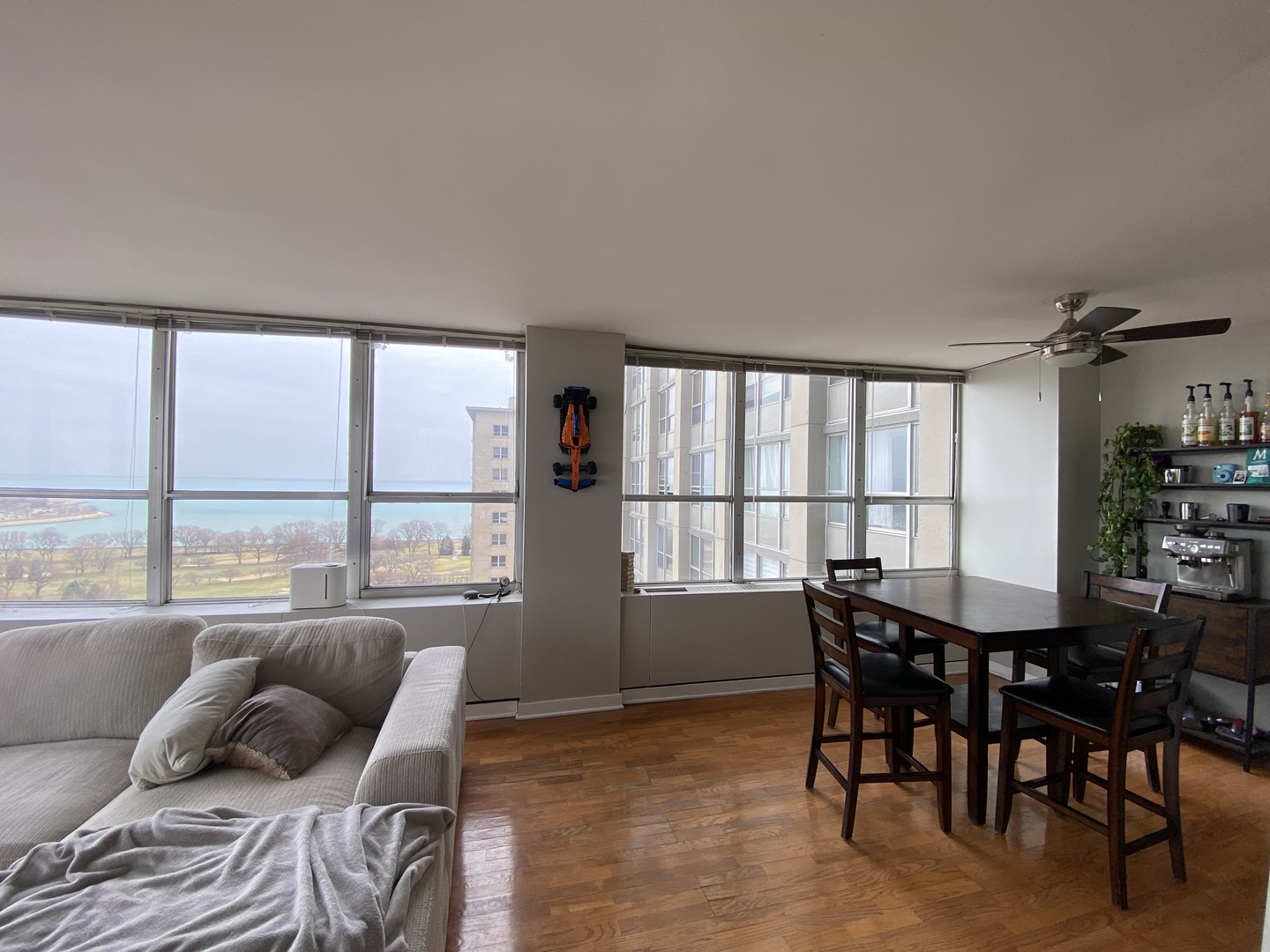 655 West Irving Park Road, Unit 2010 Chicago, IL 60613 - Photo 19 of 80