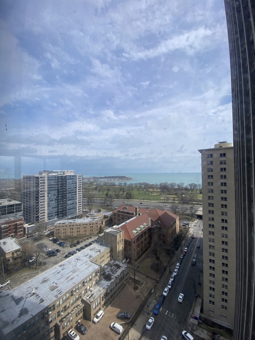 655 West Irving Park Road, Unit 2010 Chicago, IL 60613 - Photo 28 of 80