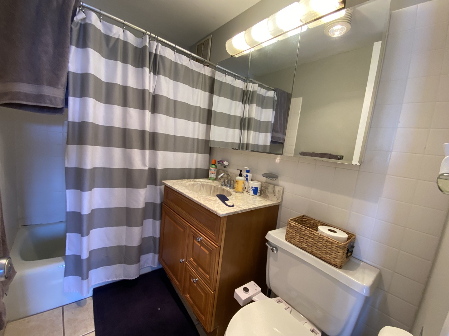 655 West Irving Park Road, Unit 2010 Chicago, IL 60613 - Photo 41 of 80