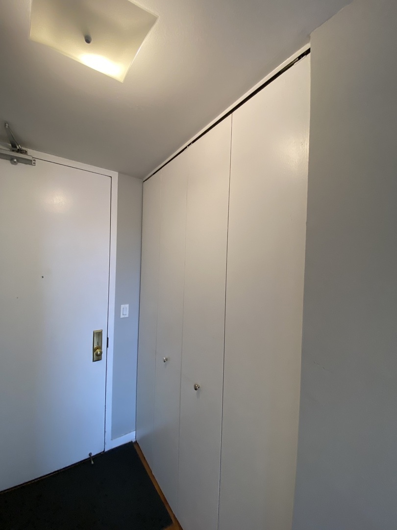 655 West Irving Park Road, Unit 2010 Chicago, IL 60613 - Photo 50 of 80