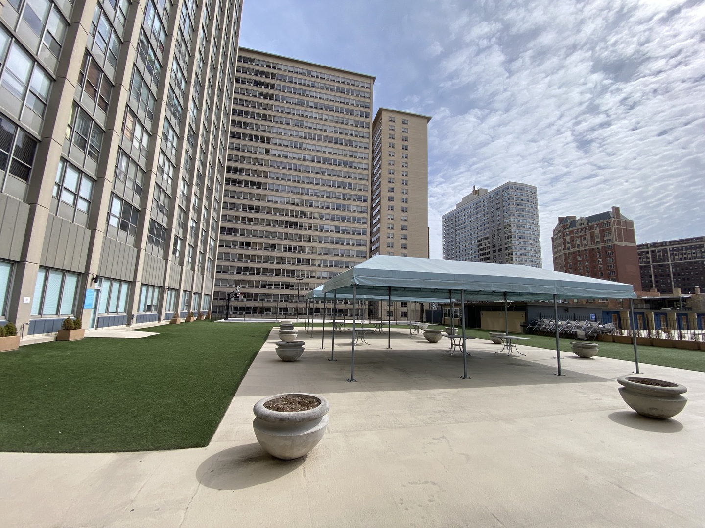 655 West Irving Park Road, Unit 2010 Chicago, IL 60613 - Photo 57 of 80