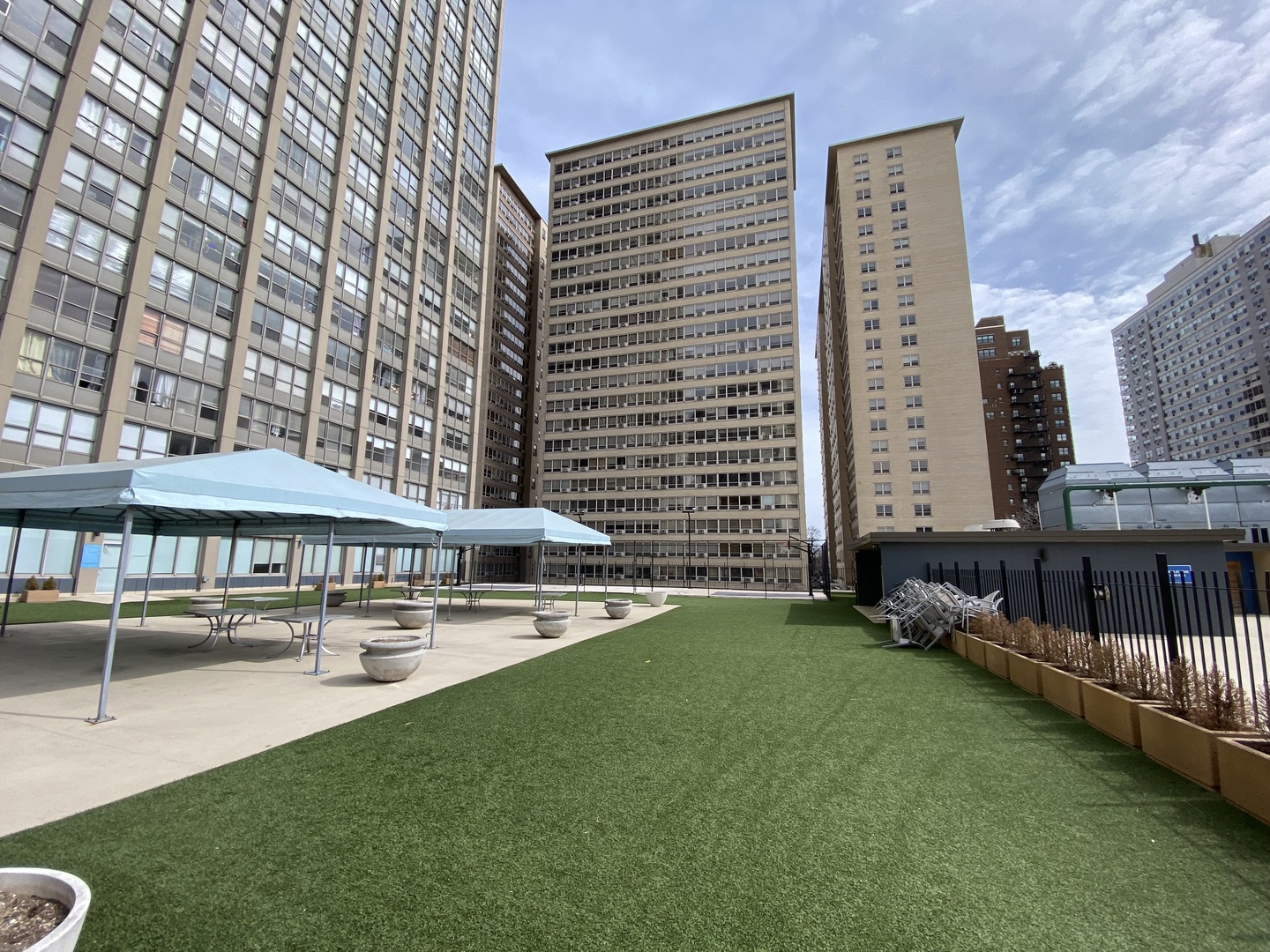 655 West Irving Park Road, Unit 2010 Chicago, IL 60613 - Photo 63 of 80
