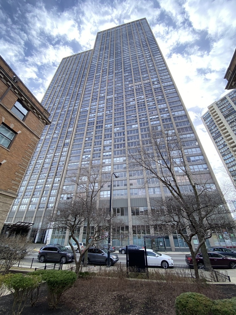655 West Irving Park Road, Unit 2010 Chicago, IL 60613 - Photo 80 of 80