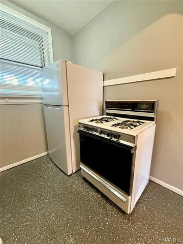 $225,000 | 4617 South Broadway, St. Louis, MO 63111