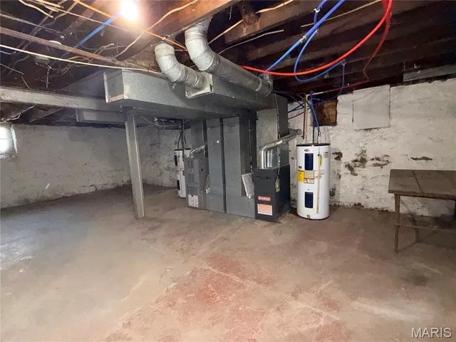 $225,000 | 4617 South Broadway, St. Louis, MO 63111