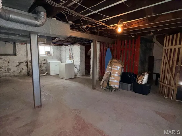 $225,000 | 4617 South Broadway, St. Louis, MO 63111