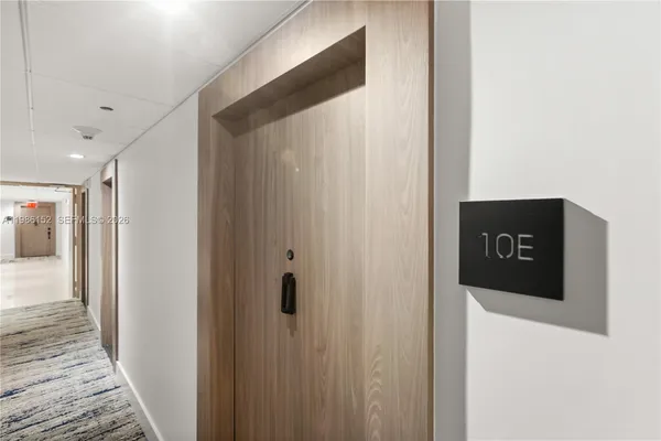 $4,198 | 5825 Collins Avenue, Unit 10E, Miami Beach, FL 33140