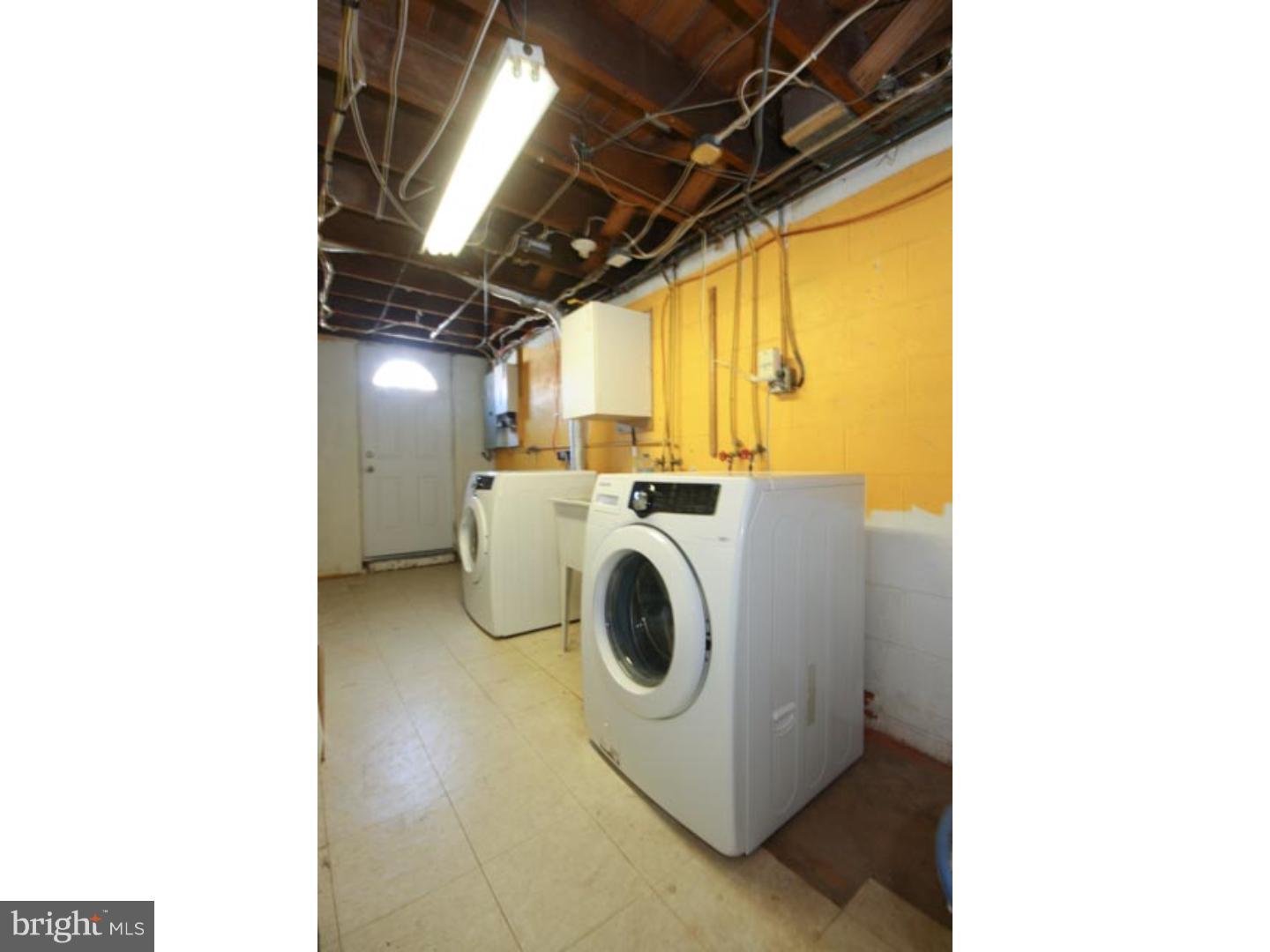 3553 Primrose Road Philadelphia, PA 19114 - Photo 20 of 25 Laundry Room