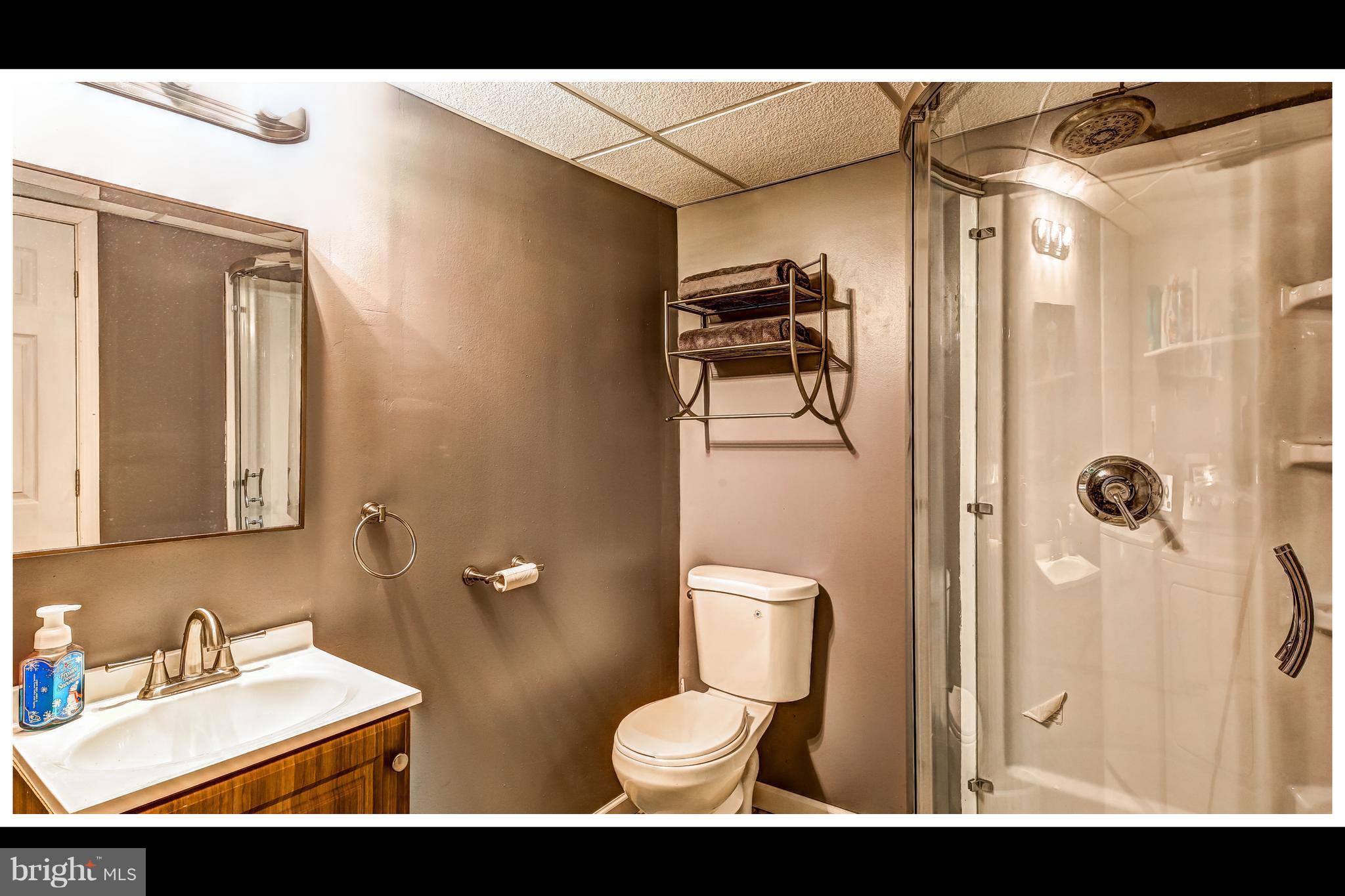19 Perryfalls Place Baltimore, MD 21236 - Photo 27 of 30 Bath