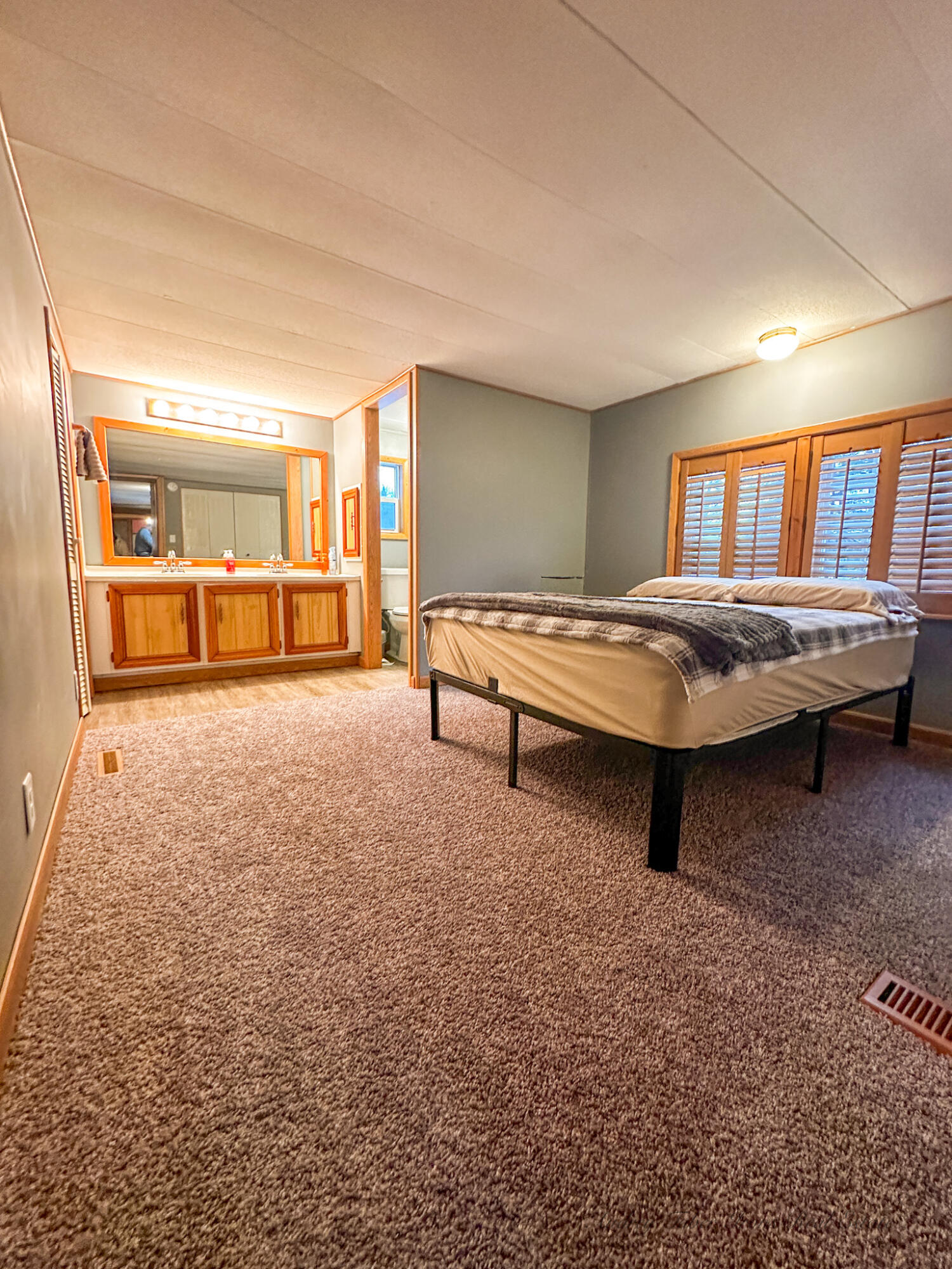 8933 East M 20 Hesperia, MI 49421 - Photo 35 of 47 8933EM20-15