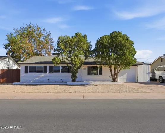 $399,900 | 3327 West Charter Oak Road, Phoenix, AZ 85029
