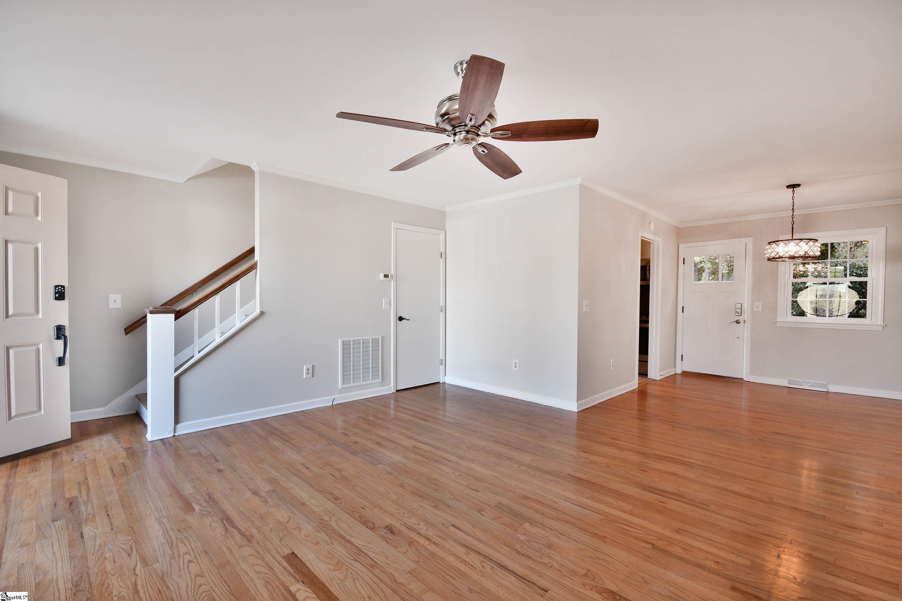 815 Edwards Road, Unit 91 Greenville, SC 29615 - Photo 3 of 25 Gallery Image 3