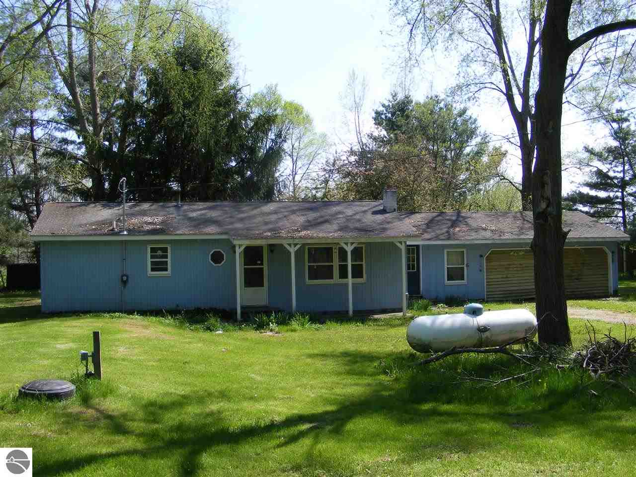 11126 East Muskrat Road Carson City, MI 48811 - Photo 7 of 24 1780301-6.JPG