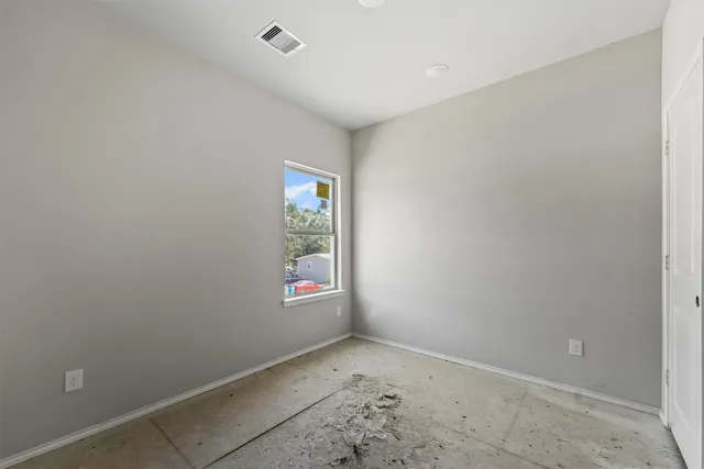 $205,900 | 15608 Sycamore Drive, Montgomery, TX 77356