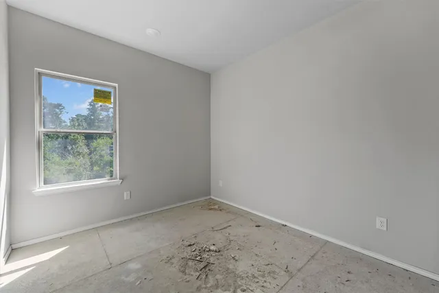 $205,900 | 15608 Sycamore Drive, Montgomery, TX 77356