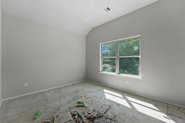 $205,900 | 15608 Sycamore Drive, Montgomery, TX 77356