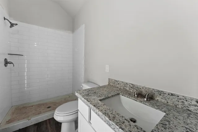 $205,900 | 15608 Sycamore Drive, Montgomery, TX 77356