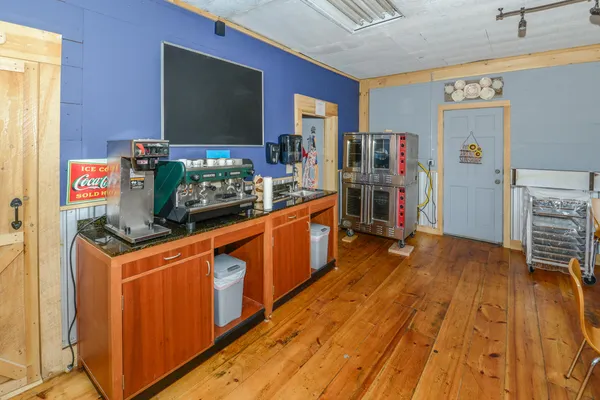 $1,950,000 | 679 Roosevelt Trail, Naples, ME 04055