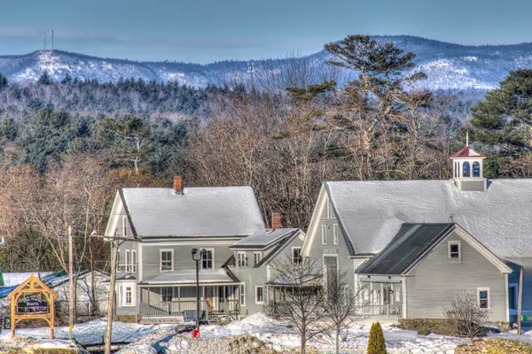 $1,950,000 | 679 Roosevelt Trail, Naples, ME 04055