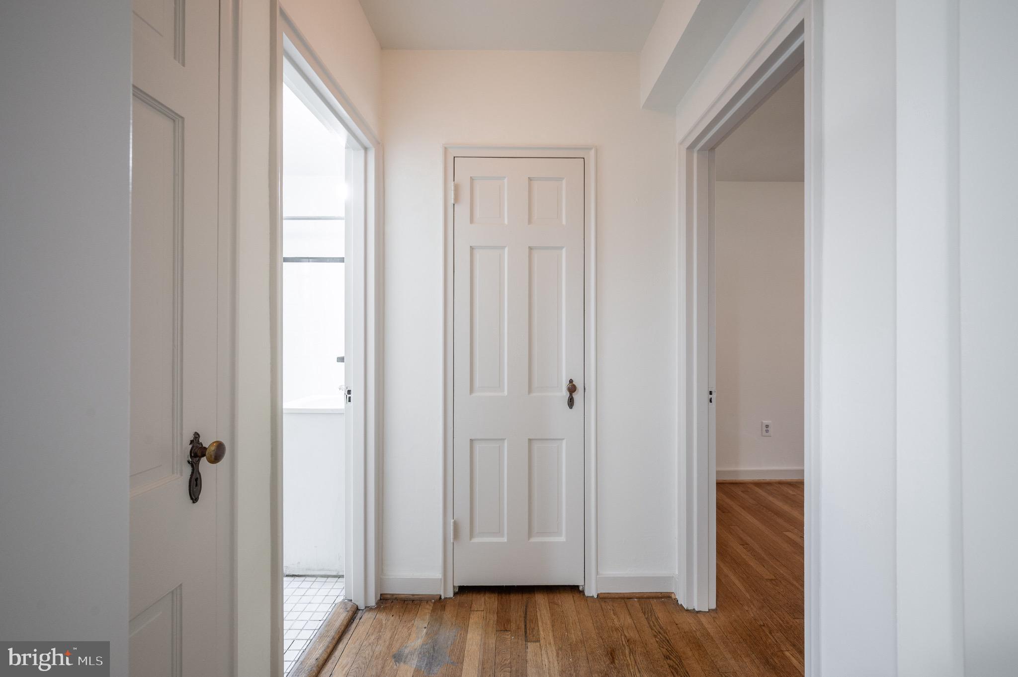 12 Ashby Street, Unit F Alexandria, VA 22305 - Photo 16 of 32