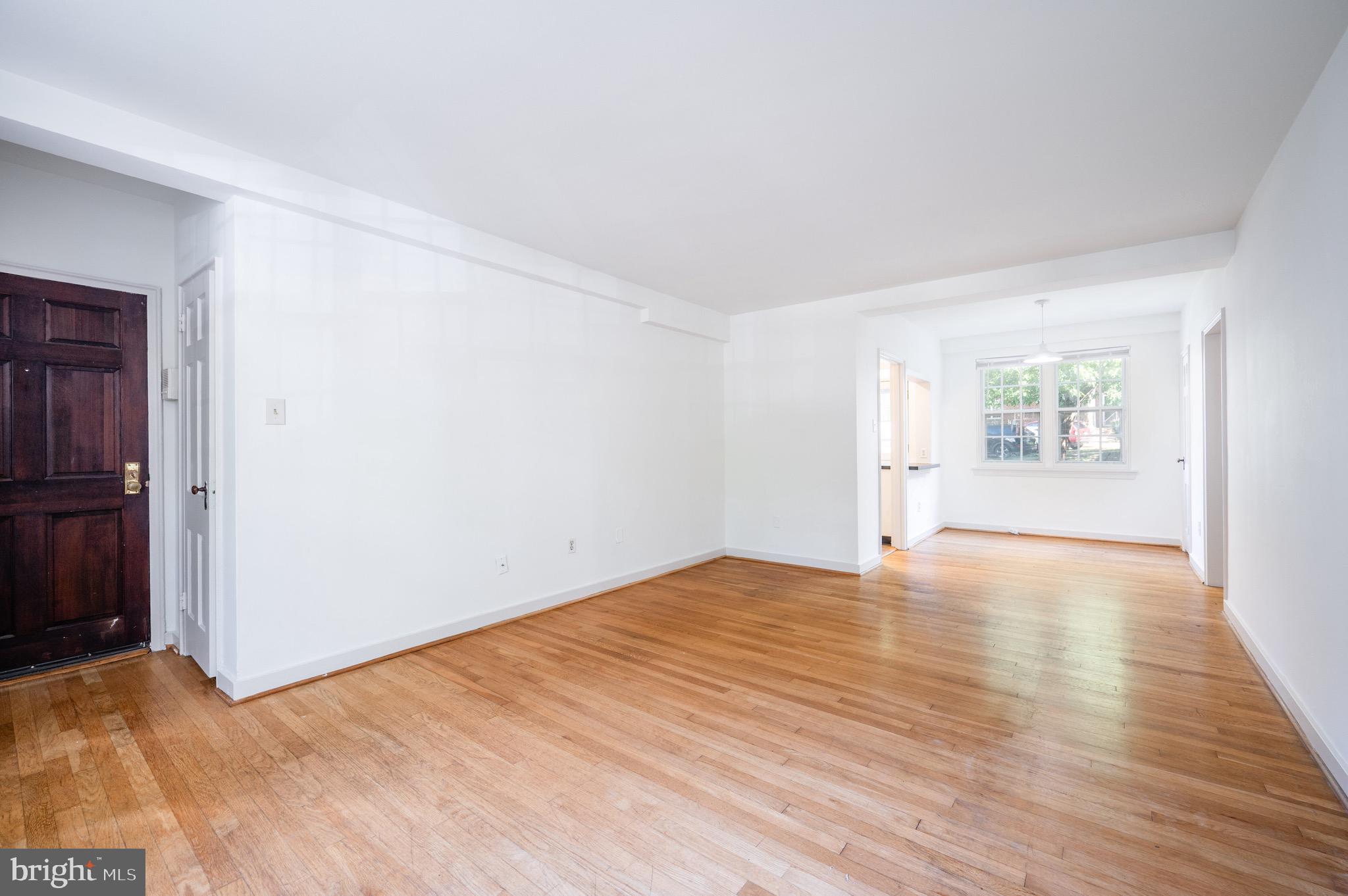 12 Ashby Street, Unit F Alexandria, VA 22305 - Photo 7 of 32