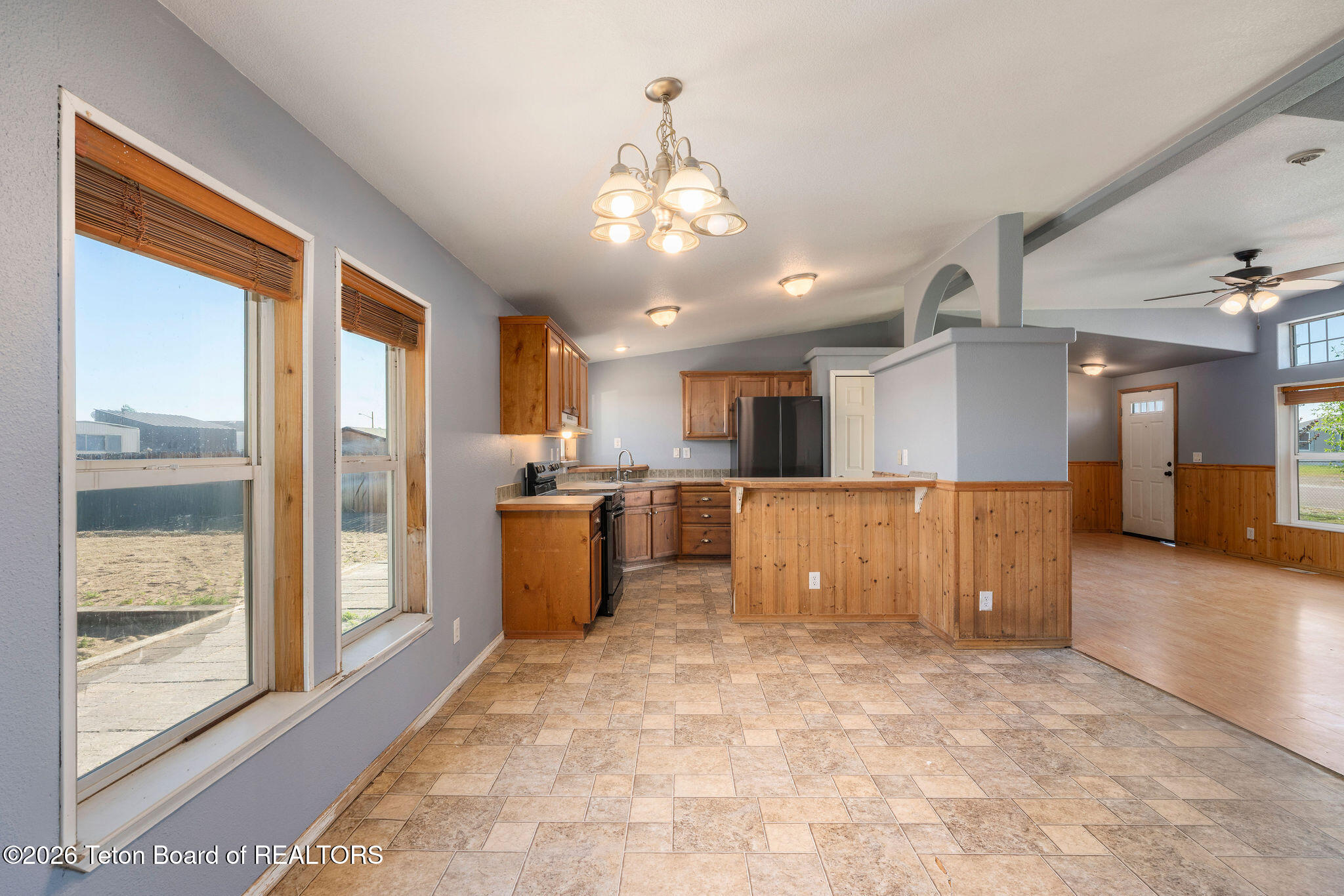14 13th Street Marbleton, WY 83113 - Photo 5 of 23 Kitchen | Dining View