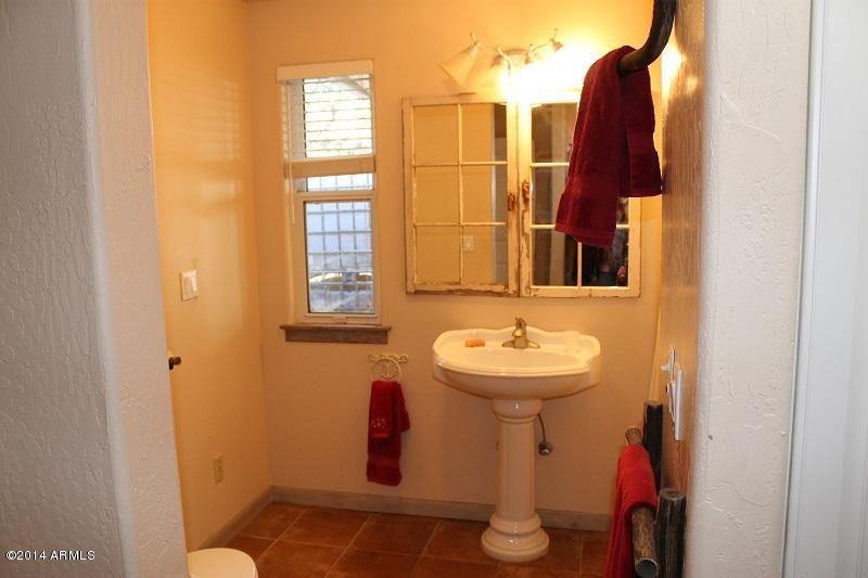 800-802 North Colcord Road Payson, AZ 85541 - Photo 19 of 39 Master Bathroom