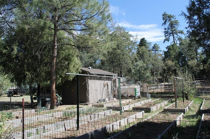 800-802 North Colcord Road Payson, AZ 85541 - Photo 30 of 39 Garden 2