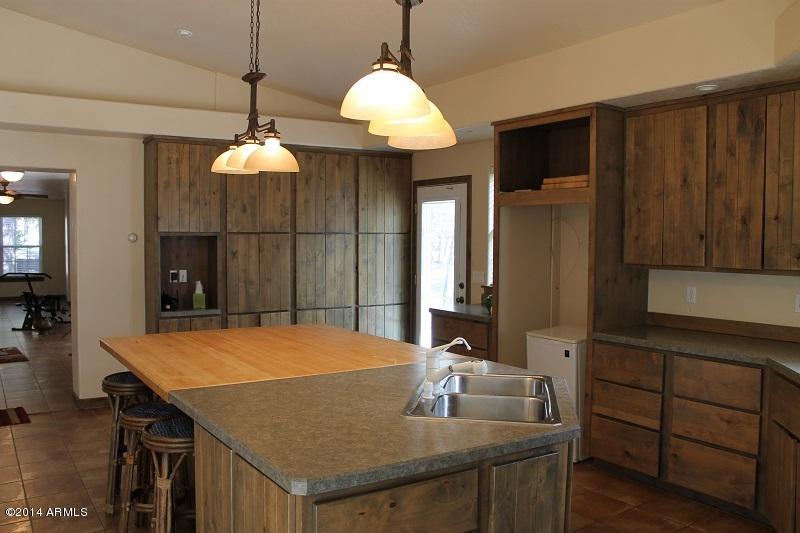 800-802 North Colcord Road Payson, AZ 85541 - Photo 8 of 39 Kitchen 3