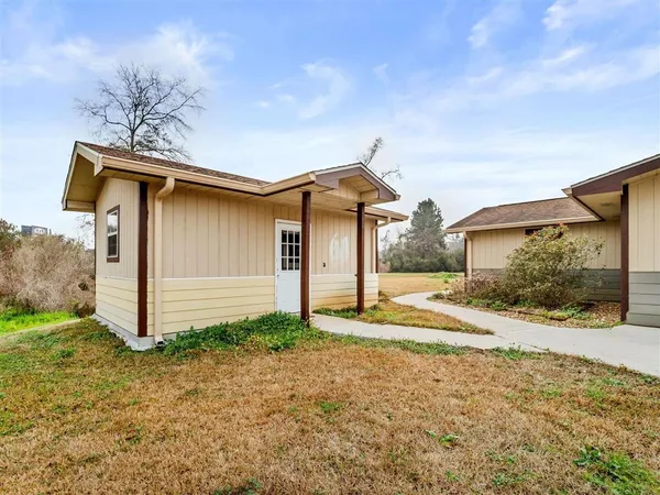 $310,000 | 1080 Pecan Avenue, Deridder, LA 70634