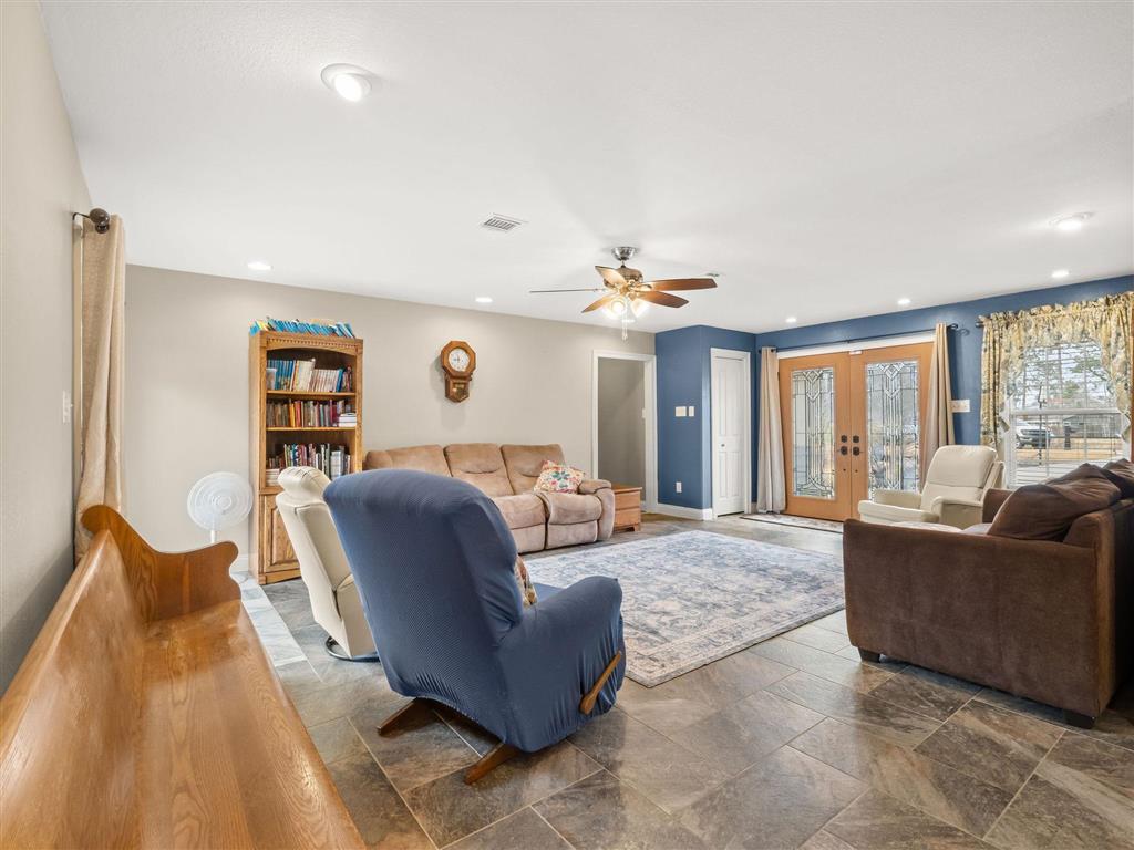 1080 Pecan Avenue Deridder, LA 70634 - Photo 4 of 23