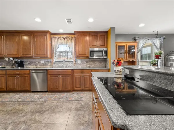 $310,000 | 1080 Pecan Avenue, Deridder, LA 70634