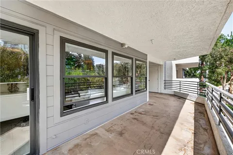 $6,650 | 950 Cagney Lane, Unit 207, Newport Beach, CA 92663