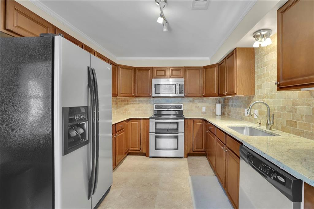2325 Mountain Road Alpharetta, GA 30004 - Photo 33 of 70
