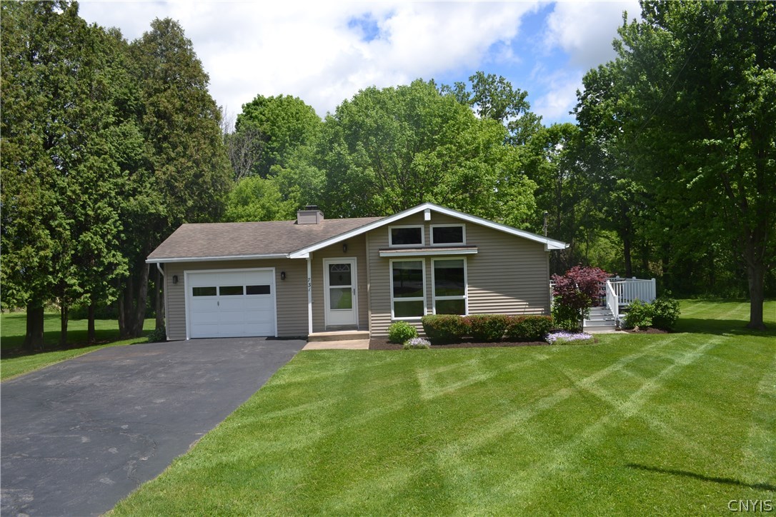 731 Franklin Road Skaneateles, NY 13152 - Photo 1 of 1